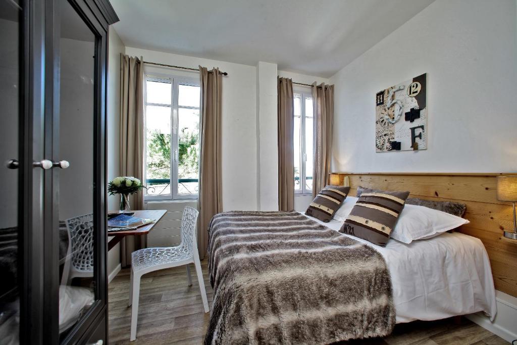 Logis Hotel La Chaize Нуармутьє-ан-л'Іль Номер фото